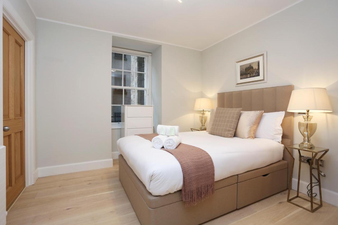 Joivy Modern And Airy Flat On The Historic Royal Mile Apartment Edinburgh Ngoại thất bức ảnh