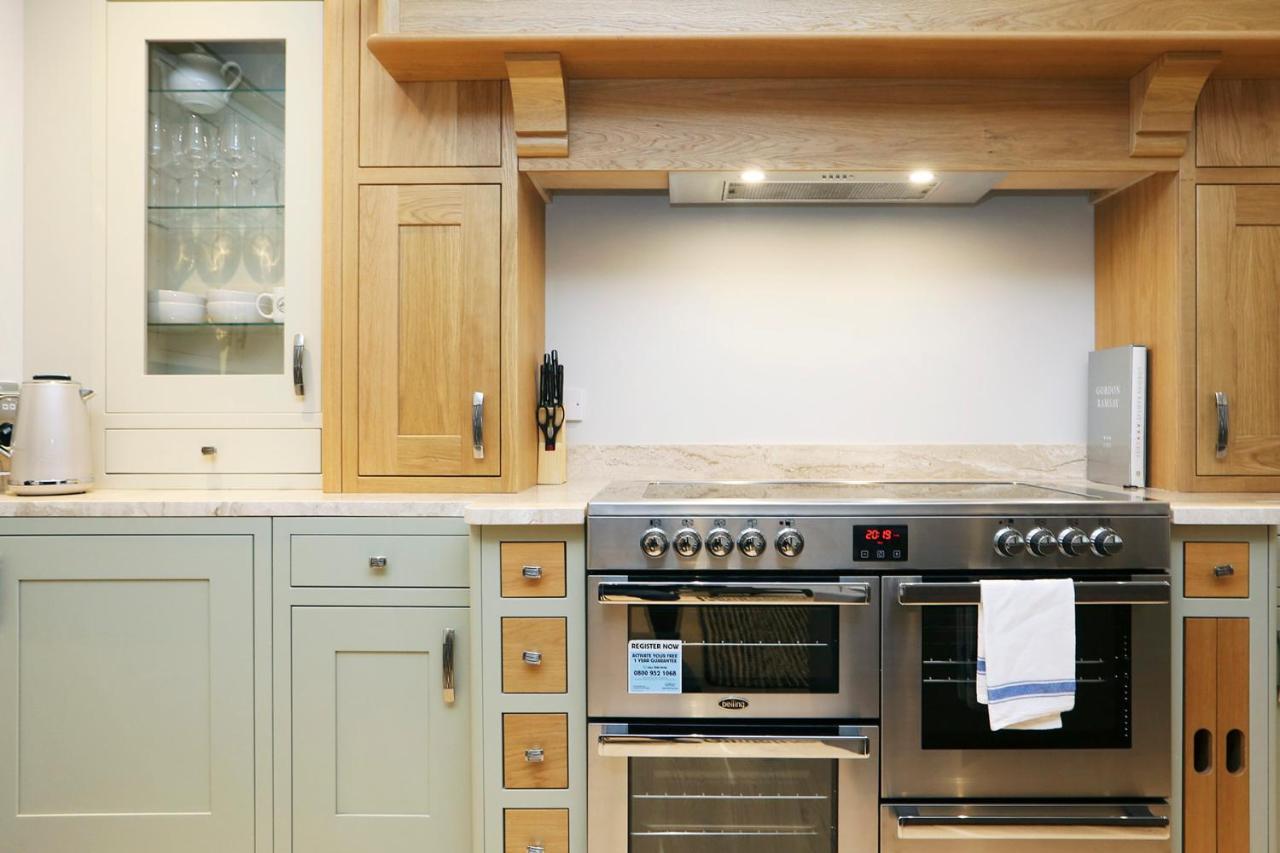 Joivy Modern And Airy Flat On The Historic Royal Mile Apartment Edinburgh Ngoại thất bức ảnh